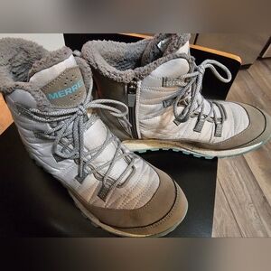 Merrell Antora Snow Boot - women's 11